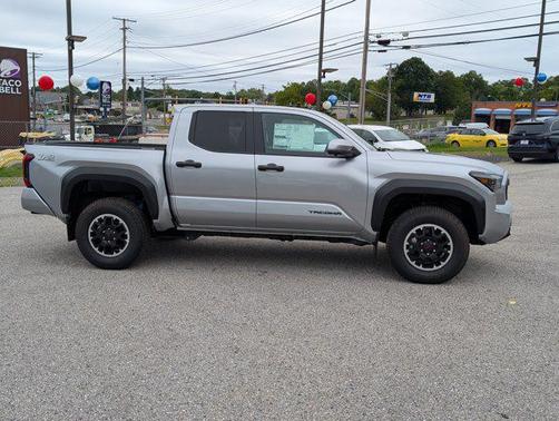 2024 Toyota Tacoma TRD Off Road