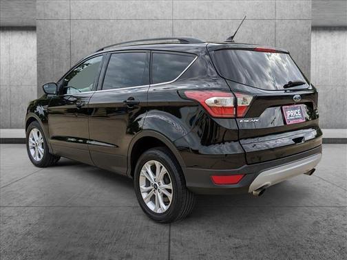 Photo 3 of 32 of 2018 Ford Escape SEL