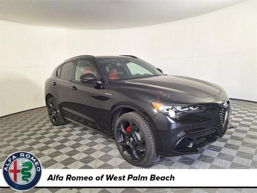 2025 Alfa Romeo Stelvio Sprint AWD