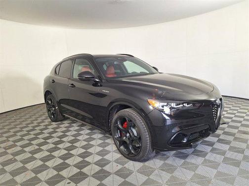 2025 Alfa Romeo Stelvio Sprint AWD