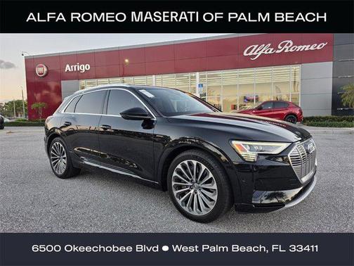 2019 Audi e-tron Premium Plus