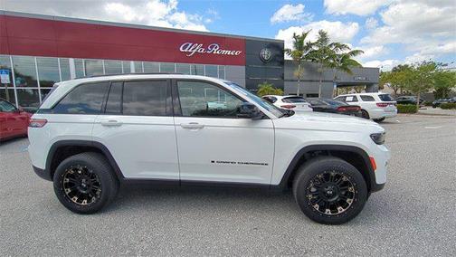 2023 Jeep Grand Cherokee Limited X