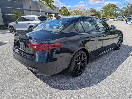 2022 Alfa Romeo Giulia Ti