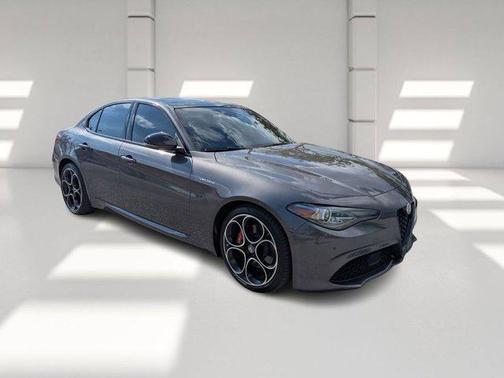 2023 Alfa Romeo Giulia Veloce RWD