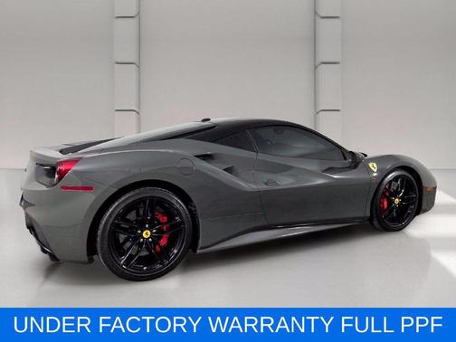 Grigio Scuro 2018 Ferrari 488 GTB Base