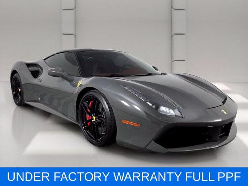 Grigio Scuro 2018 Ferrari 488 GTB Base