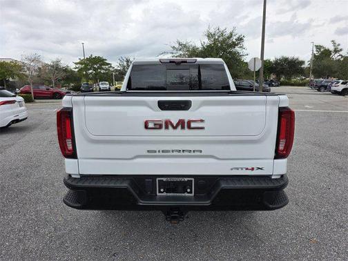 2024 GMC Sierra 1500 AT4X