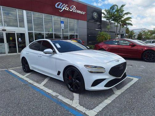 2022 Genesis G70 3.3T RWD