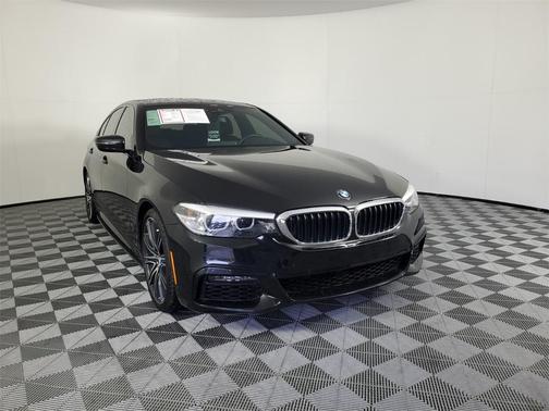 Photo 2 of 33 of 2019 BMW 540 i