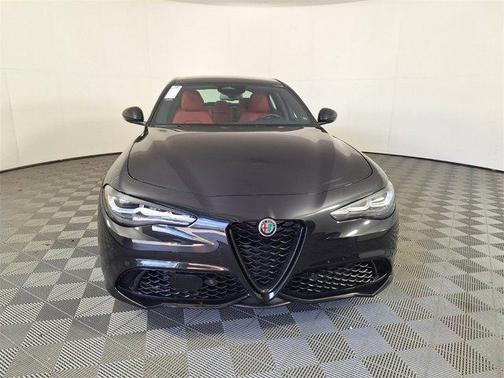 2025 Alfa Romeo Giulia RWD