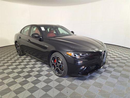 2025 Alfa Romeo Giulia RWD