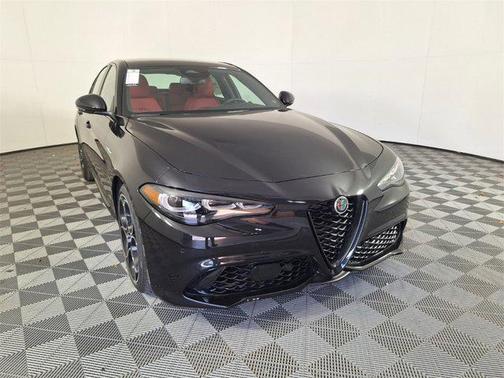 2025 Alfa Romeo Giulia RWD