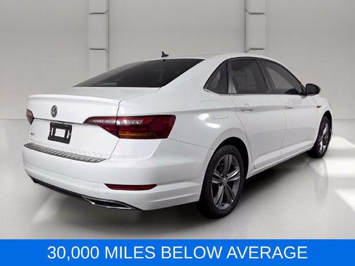 Pure White 2019 Volkswagen Jetta 1.4T R-Line