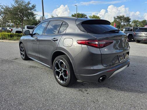 2022 Alfa Romeo Stelvio Ti