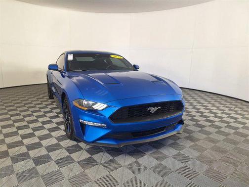 2021 Ford Mustang EcoBoost