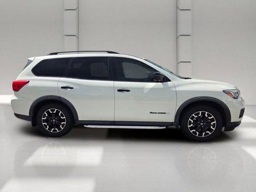 Pearl White Tricoat 2020 Nissan Pathfinder SL 2WD