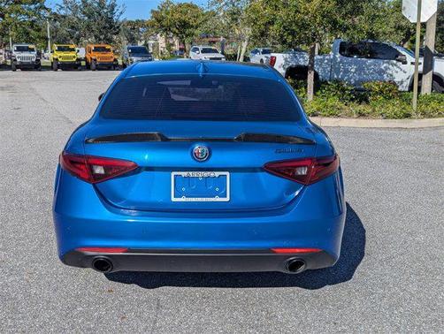 2020 Alfa Romeo Giulia Base