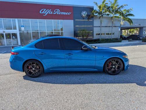 2020 Alfa Romeo Giulia Base