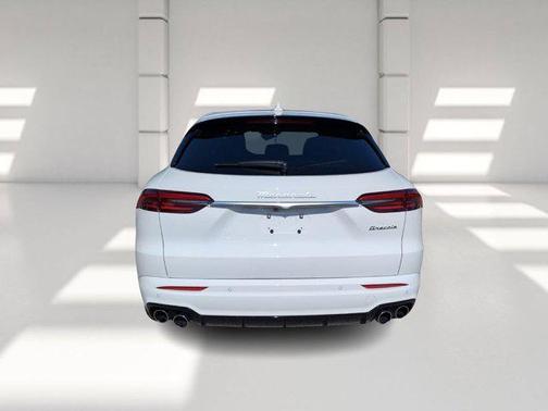 2025 Maserati Grecale Base