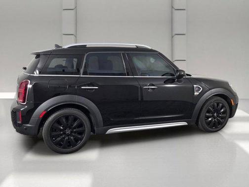 Midnight Black Metallic 2022 MINI Countryman Cooper S