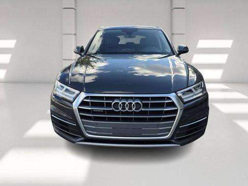 2020 Audi Q5 45 Premium Plus