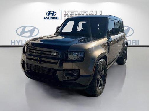 Gondwana Stone Metallic 2023 Land Rover Defender 110 X