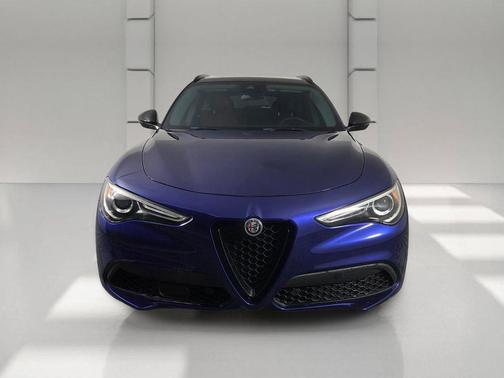 Anodized Blue Metallic 2021 Alfa Romeo Stelvio Ti