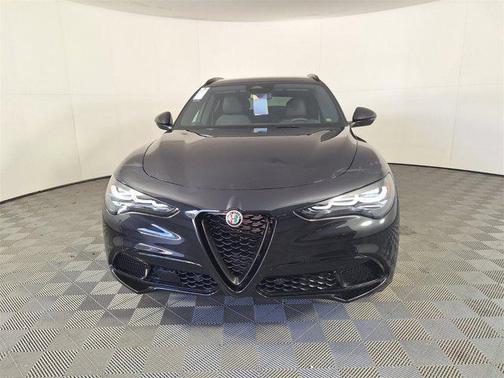 2025 Alfa Romeo Stelvio Sprint AWD