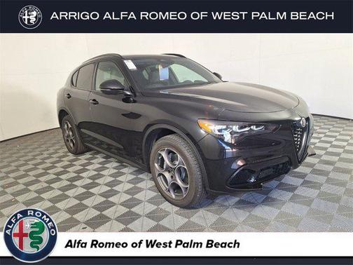 2025 Alfa Romeo Stelvio Sprint AWD