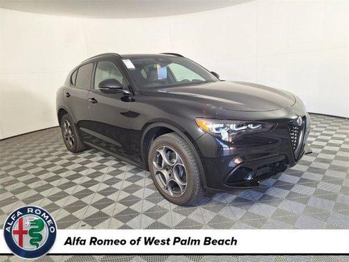 2025 Alfa Romeo Stelvio Sprint AWD