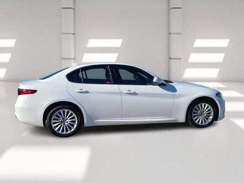 2022 Alfa Romeo Giulia Sprint