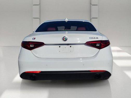 2022 Alfa Romeo Giulia Sprint