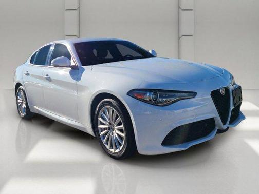 2022 Alfa Romeo Giulia Sprint