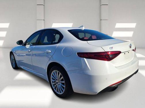 2022 Alfa Romeo Giulia Sprint