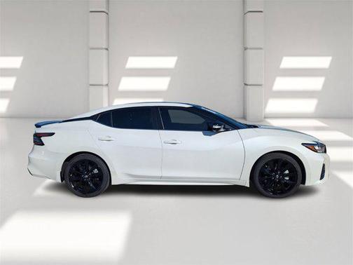 2023 Nissan Maxima SR Xtronic CVT