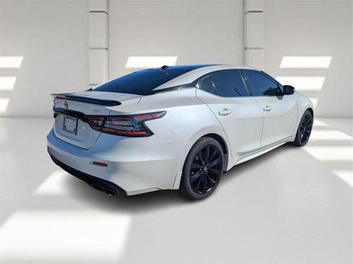 2023 Nissan Maxima SR Xtronic CVT