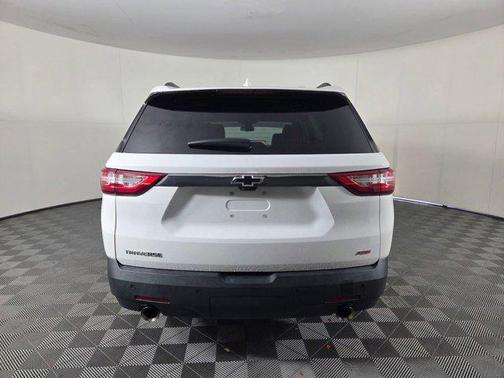 Summit White 2020 Chevrolet Traverse RS