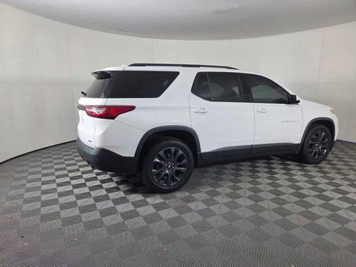 Summit White 2020 Chevrolet Traverse RS