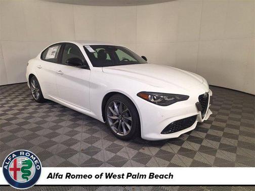 2025 Alfa Romeo Giulia RWD