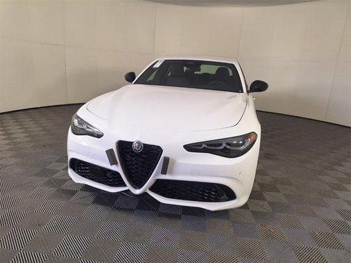 2025 Alfa Romeo Giulia RWD