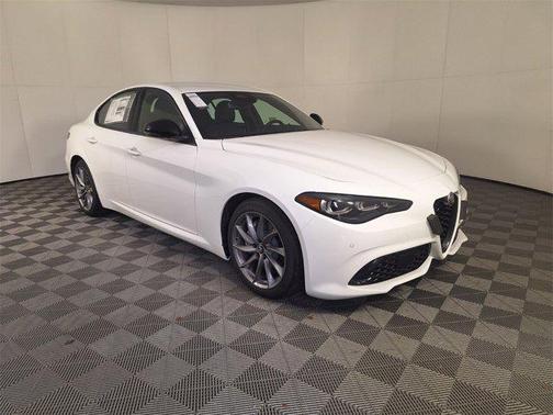 2025 Alfa Romeo Giulia RWD