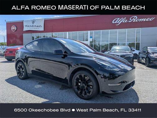 2022 Tesla Model Y Long Range Dual Motor All-Wheel Drive