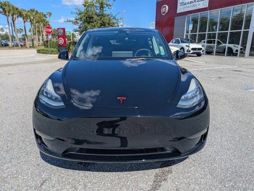 2021 Tesla Model Y Long Range Dual Motor All-Wheel Drive