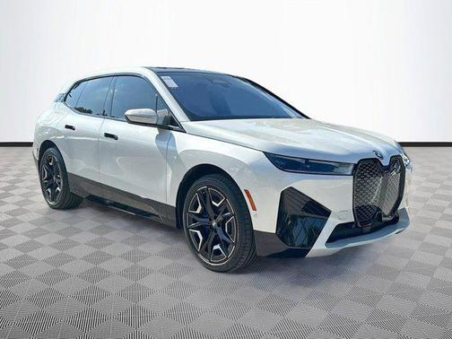 2025 BMW iX xDrive50