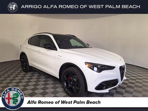 2025 Alfa Romeo Stelvio Sprint AWD