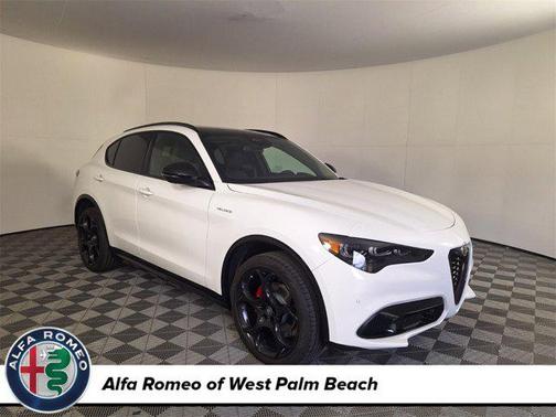 2025 Alfa Romeo Stelvio Sprint AWD