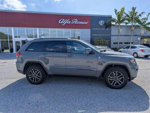 2021 Jeep Grand Cherokee Trailhawk