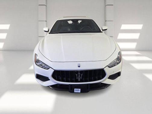 2022 Maserati Ghibli Modena