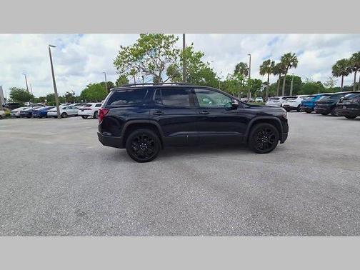 Midnight Blue Metallic 2022 GMC Acadia FWD SLT