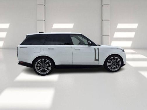 2024 Land Rover Range Rover P400 SE